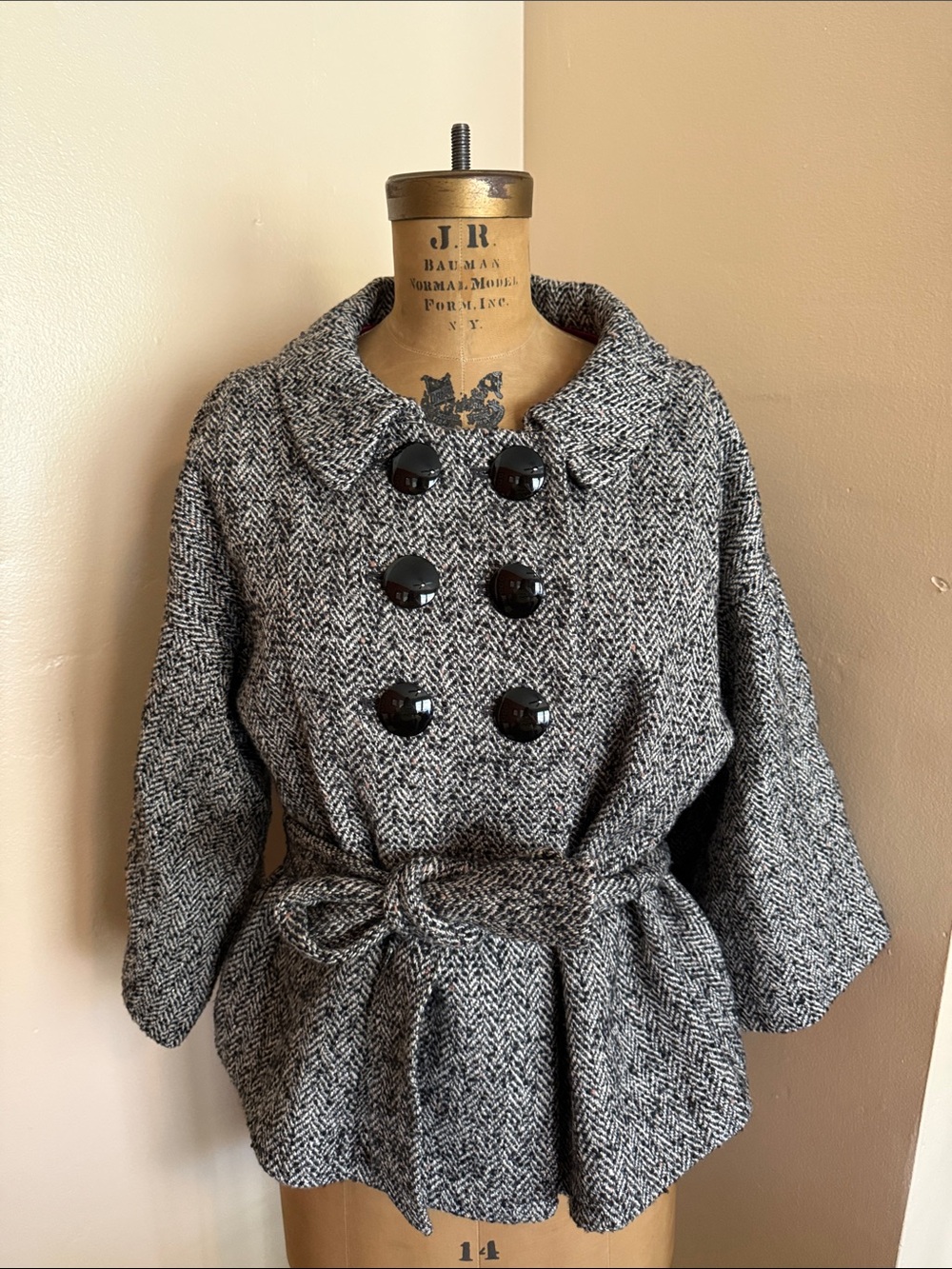 Classiques Entier Wool Blend Herringbone Belted Jacket Large Gray Peacoat Large